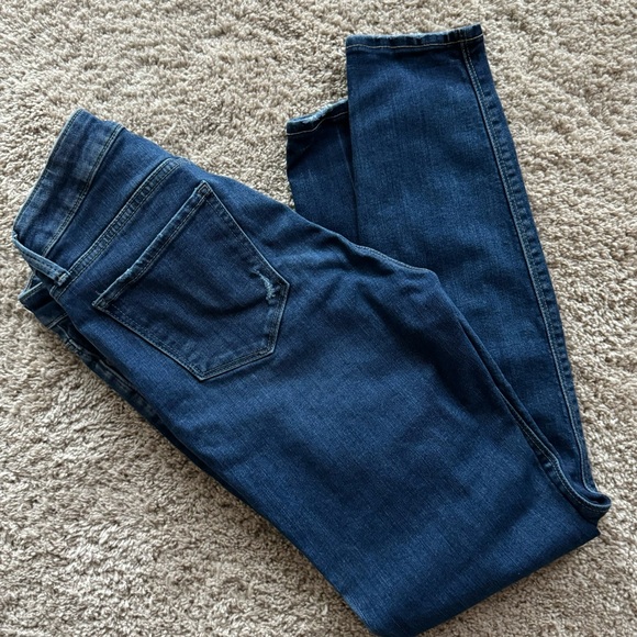 Lucky Brand Sasha Super Skinny Jeans - Picture 2 of 9